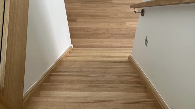 Stairs caulking Stairs caulking/