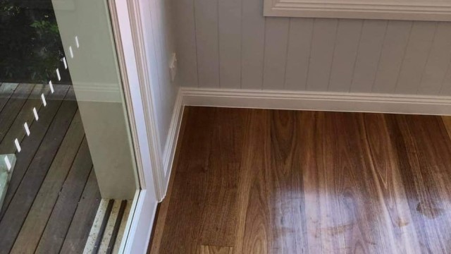 Internal caulking Interior caulking